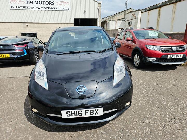 Nissan Leaf 30kWh Acenta Auto 5dr