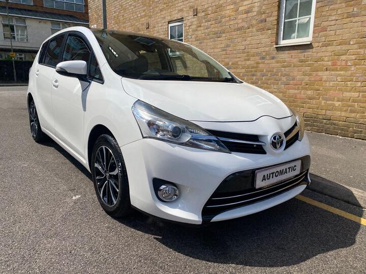 Toyota Verso 1.8 V-Matic Design Multidrive S Euro 6 5dr (7 Seat)
