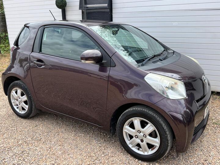 Toyota IQ 1.0 VVT-i Euro 5 3dr