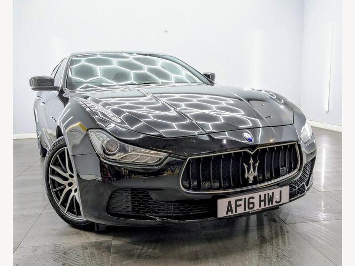 Maserati GHIBLI 3.0D V6 ZF Euro 5 (s/s) 4dr Maserati GHIBLI 3.0D V6 ZF Euro 5 (s/s) 4dr