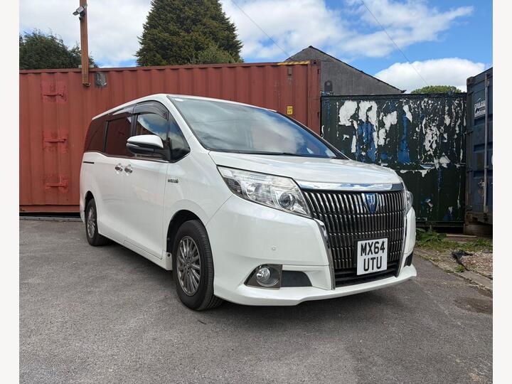 Toyota Esquire Alphard