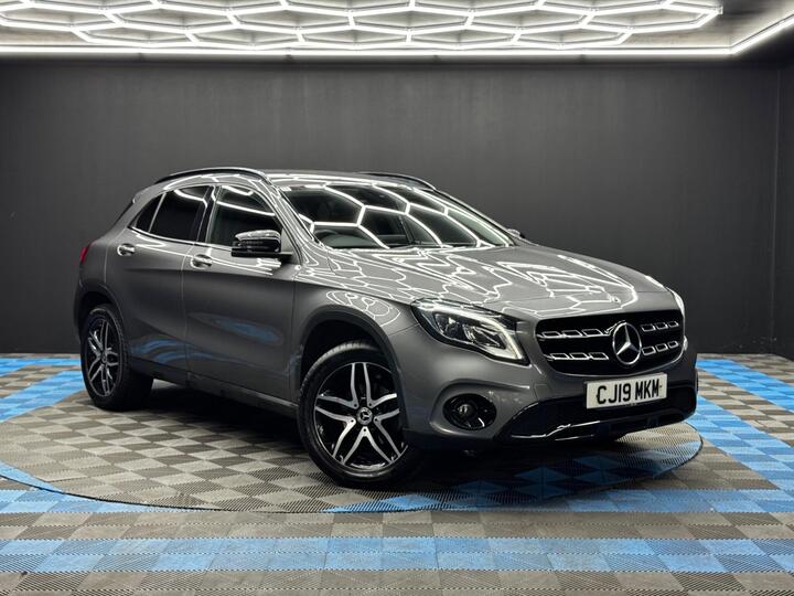 Mercedes-Benz GLA 1.6 GLA180 Urban Edition 7G-DCT Euro 6 (s/s) 5dr