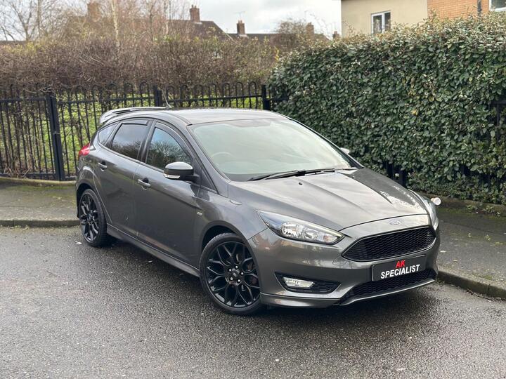 Ford Focus 1.0T EcoBoost ST-Line Euro 6 (s/s) 5dr