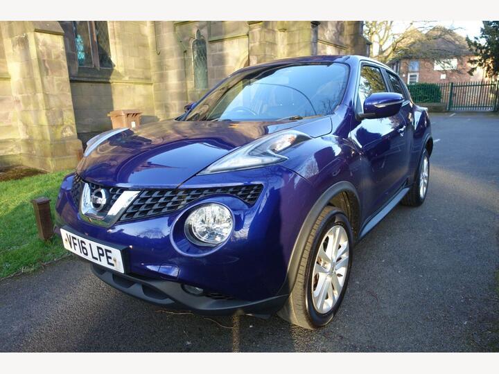 Nissan JUKE 1.5 DCi N-Connecta Euro 6 (s/s) 5dr Nissan JUKE 1.5 DCi N-Connecta Euro 6 (s/s) 5dr