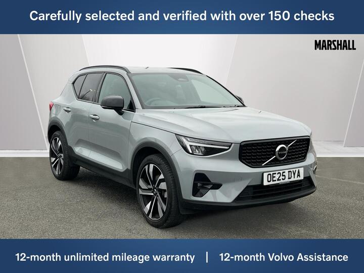 Volvo XC40 2.0 B3 MHEV Plus DCT Auto Euro 6 (s/s) 5dr