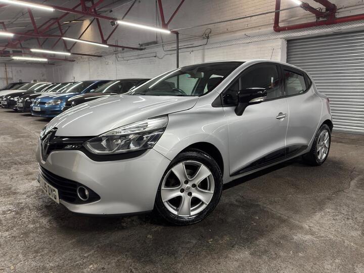 Renault Clio 1.2 16V Dynamique MediaNav Euro 5 5dr