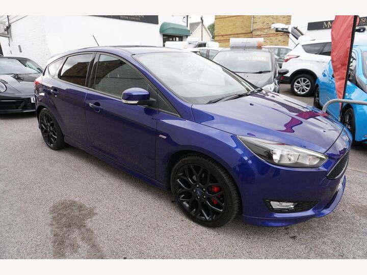 Ford Focus 1.0T EcoBoost ST-Line Euro 6 (s/s) 5dr