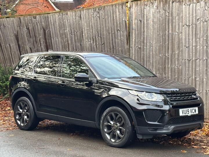 Land Rover Discovery Sport 2.0 TD4 Landmark Auto 4WD Euro 6 (s/s) 5dr Land Rover Discovery Sport 2.0 TD4 Landmark Auto 4WD Euro 6 (s/s) 5dr