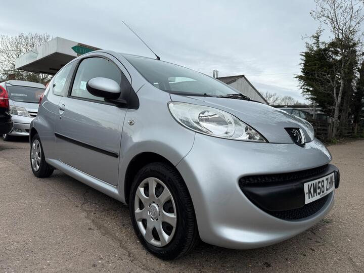 Peugeot 107 1.0 12V Urban Euro 4 3dr