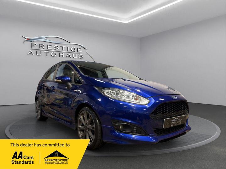 Ford Fiesta 1.0T EcoBoost ST-Line Euro 6 (s/s) 5dr