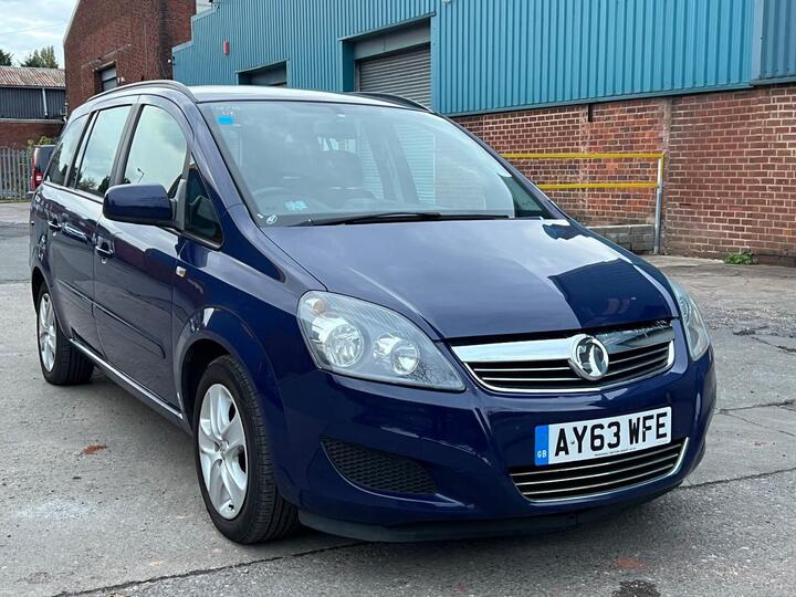 Vauxhall Zafira 1.6 16V Exclusiv Euro 5 5dr Vauxhall Zafira 1.6 16V Exclusiv Euro 5 5dr