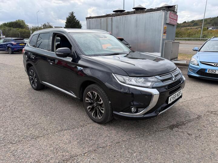 Mitsubishi Outlander 2.0h 12kWh 4hs CVT 4WD Euro 6 (s/s) 5dr