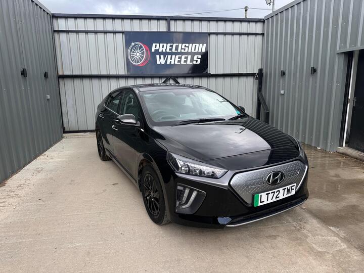 Hyundai IONIQ 38.3kWh Premium Auto 5dr