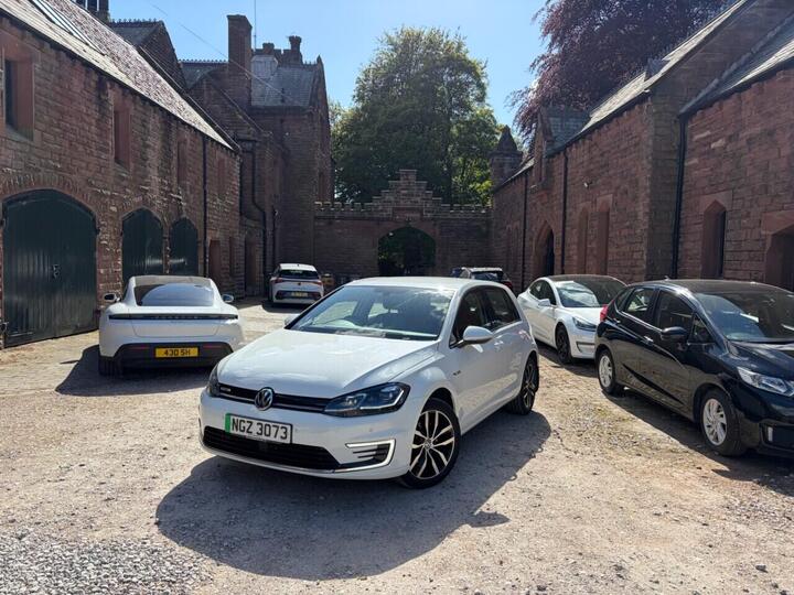 Volkswagen E-GOLF 35.8kWh E-Golf Auto 5dr