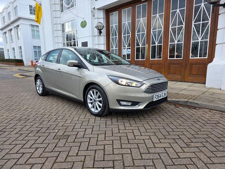 Ford Focus 1.6 Titanium Powershift Euro 6 5dr