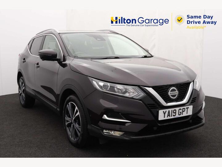 Nissan QASHQAI 1.3 DIG-T N-Connecta Euro 6 (s/s) 5dr