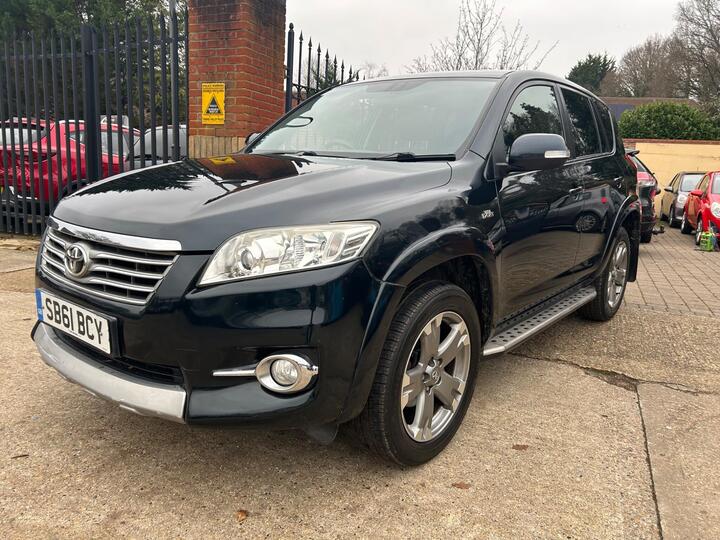 Toyota RAV4 2.2 D-CAT SR Auto 4WD Euro 5 5dr