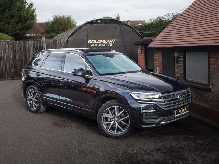 Volkswagen TOUAREG 3.0 TDI V6 R-Line Tech Tiptronic 4Motion Euro 6 (s/s) 5dr
