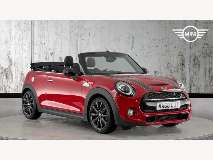 MINI Convertible 2.0 Cooper S Steptronic Euro 6 (s/s) 2dr