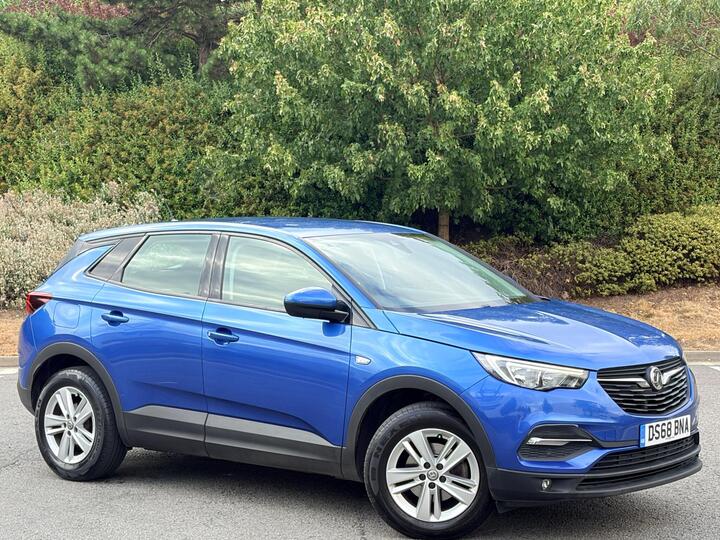 Vauxhall Grandland X 1.5 Turbo D BlueInjection SE Euro 6 (s/s) 5dr