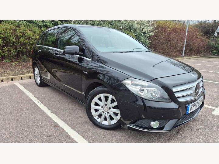 Mercedes-Benz B Class 1.6 B180 BlueEfficiency SE 7G-DCT Euro 5 (s/s) 5dr