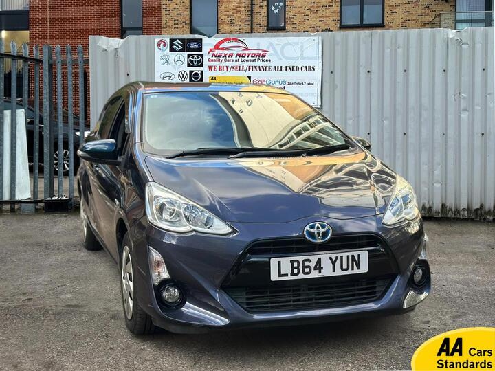 Toyota Aqua 1.5 I-VTEC ES Plus Hatchback 5dr Petrol CVT Euro 5 (99 Ps)
