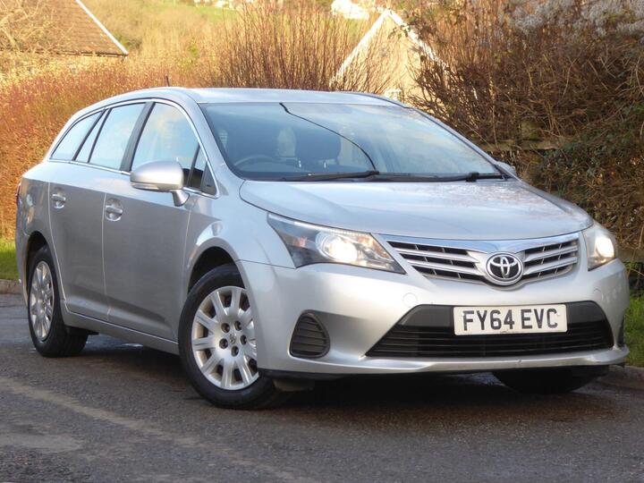 Toyota Avensis 2.0 D-4D Active Tourer Euro 5 5dr Toyota Avensis 2.0 D-4D Active Tourer Euro 5 5dr