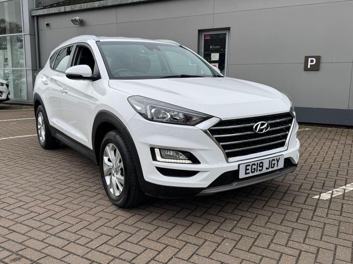 Hyundai TUCSON 1.6 CRDi SE Nav DCT Euro 6 (s/s) 5dr