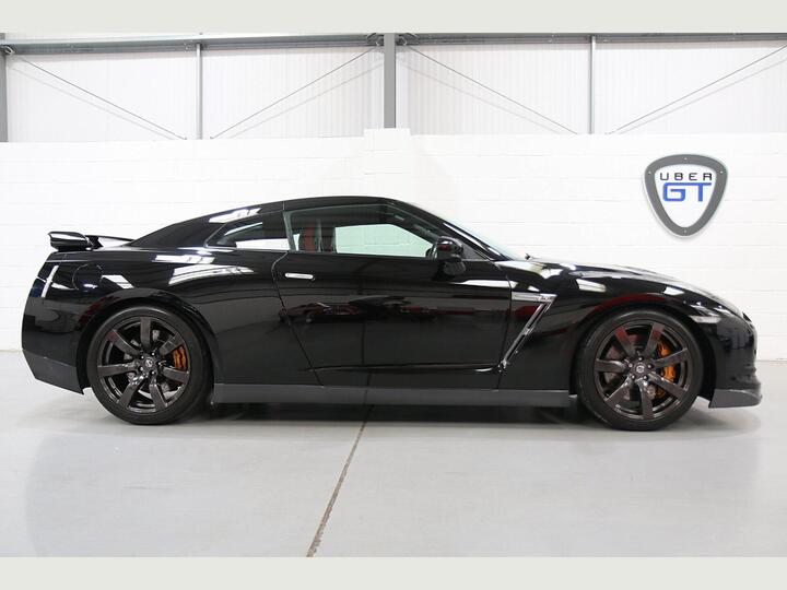Nissan GT-R 3.8 V6 Black Edition Auto 4WD Euro 4 2dr