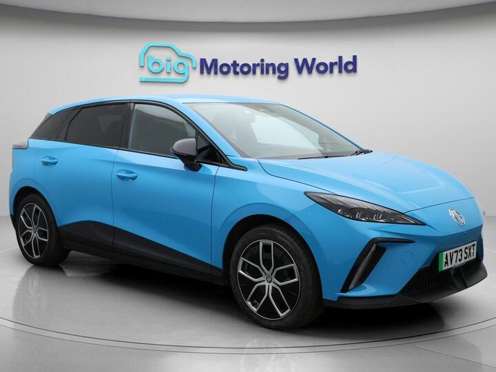 MG MG4 64kWh Trophy Long Range Auto 5dr
