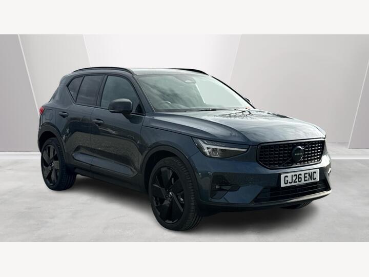 Volvo XC40 2.0 B3 MHEV Plus Black Edition DCT Auto Euro 6 (s/s) 5dr