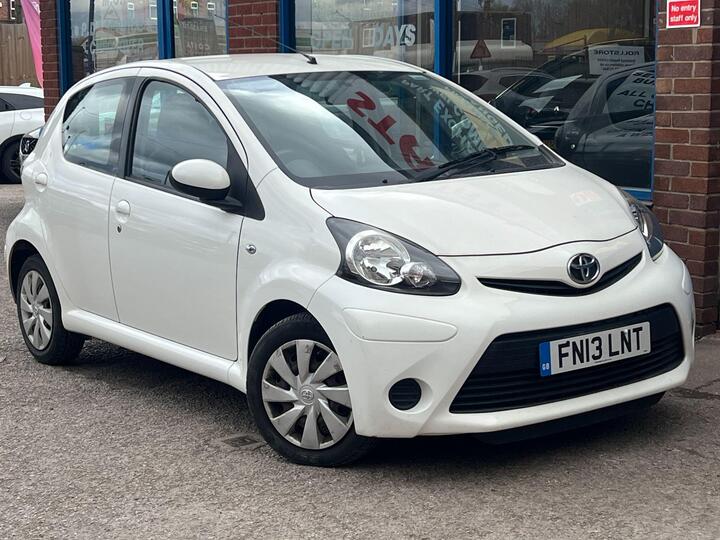 Toyota AYGO 1.0 VVT-i Ice Euro 5 5dr