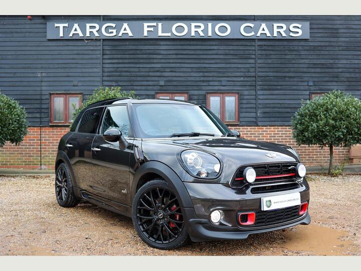 MINI Countryman 1.6 John Cooper Works ALL4 Euro 5 (s/s) 5dr MINI Countryman 1.6 John Cooper Works ALL4 Euro 5 (s/s) 5dr