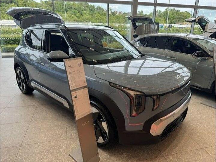 Kia EV2 42.2kWh First Edition Auto 5dr