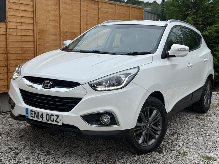 Hyundai Ix35 1.7 CRDi SE Euro 5 (s/s) 5dr Hyundai Ix35 1.7 CRDi SE Euro 5 (s/s) 5dr