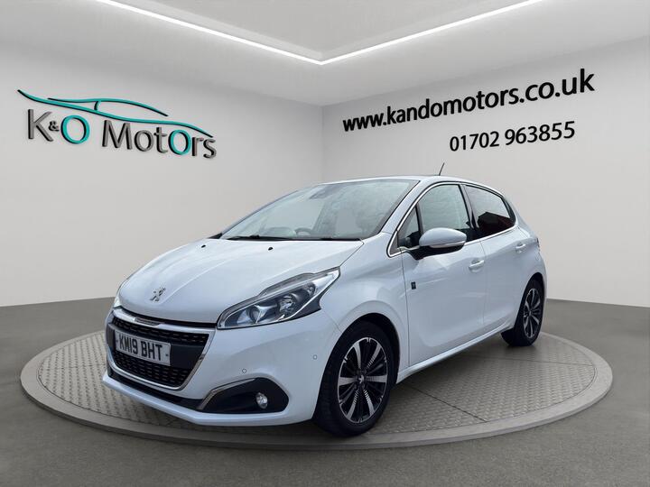 Peugeot 208 1.2 PureTech Tech Edition Euro 6 (s/s) 5dr