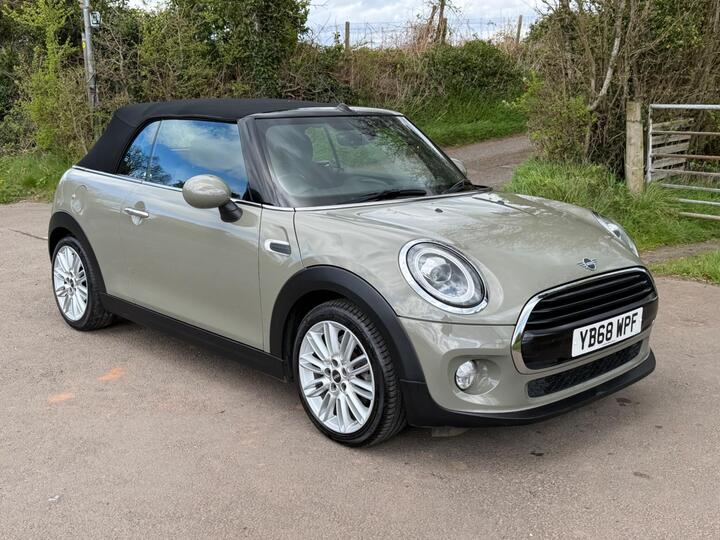 MINI Convertible 1.5 Cooper Euro 6 (s/s) 2dr
