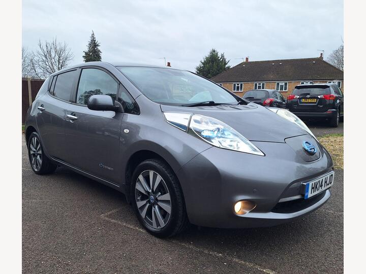 Nissan Leaf 24kWh Tekna Auto 5dr