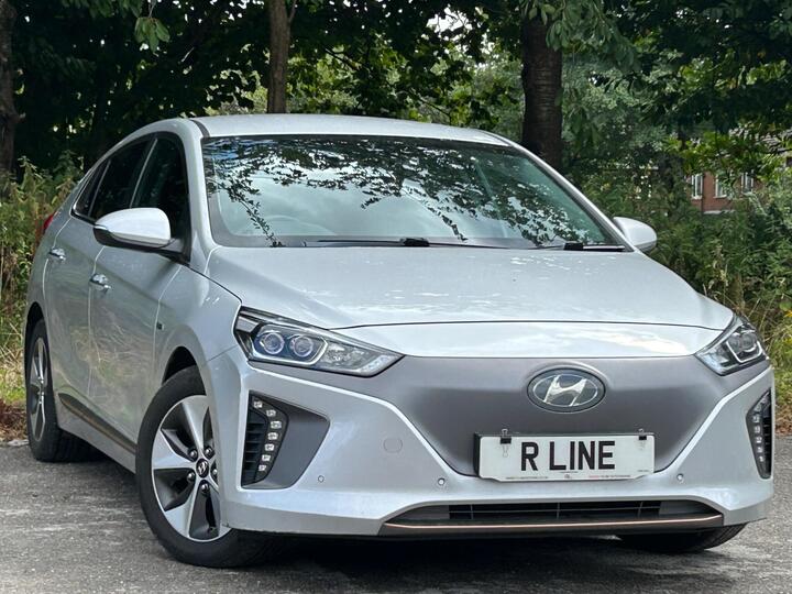 Hyundai IONIQ 28kWh Premium SE Auto 5dr