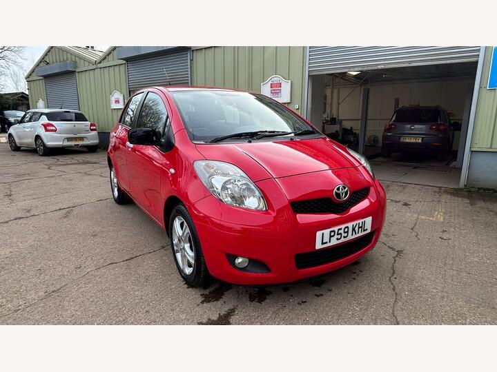 Toyota Yaris 1.33 Dual VVT-i TR Euro 4 (s/s) 5dr