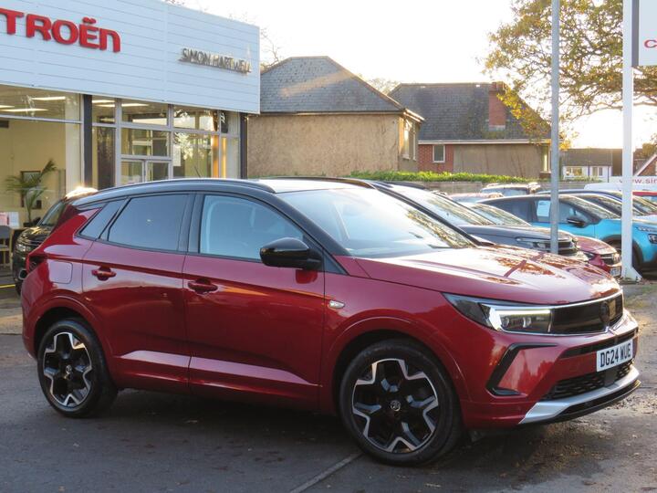 Vauxhall Grandland 1.2 Turbo Ultimate Euro 6 (s/s) 5dr