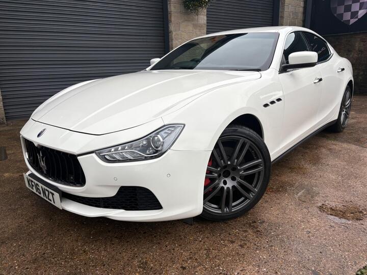Maserati Ghibli 3.0D V6 ZF Euro 5 (s/s) 4dr Maserati Ghibli 3.0D V6 ZF Euro 5 (s/s) 4dr