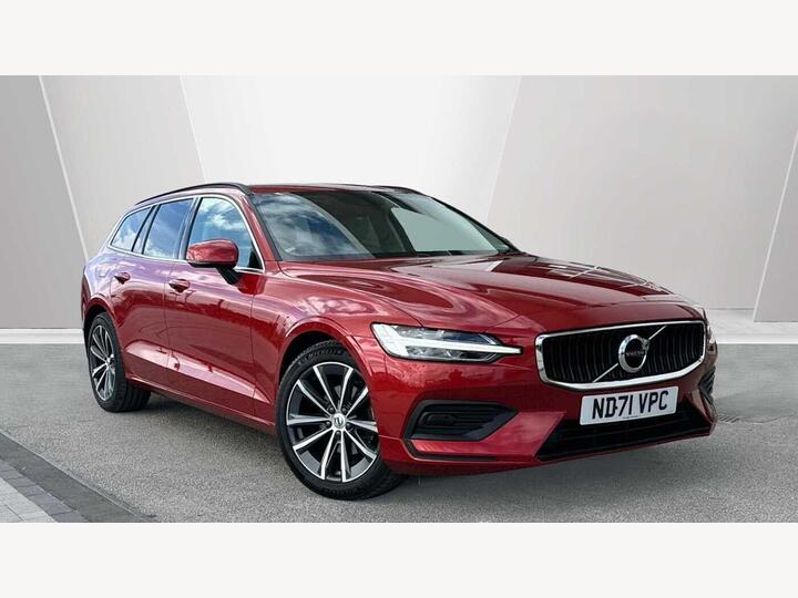 Volvo V60 2.0 B4 MHEV Momentum Auto Euro 6 (s/s) 5dr