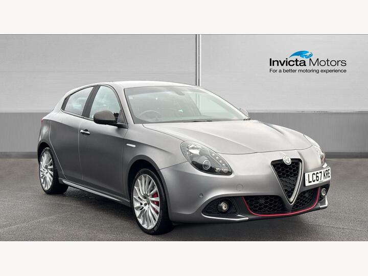 Alfa Romeo Giulietta 2.0 JTDM-2 Speciale TCT Euro 6 (s/s) 5dr Alfa Romeo Giulietta 2.0 JTDM-2 Speciale TCT Euro 6 (s/s) 5dr
