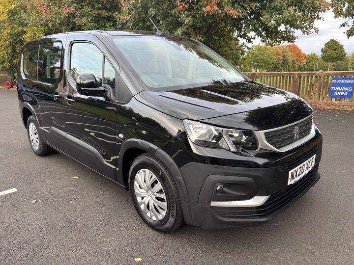 Peugeot Rifter 1.5 BlueHDi Active Long MPV Euro 6 (s/s) 5dr Peugeot Rifter 1.5 BlueHDi Active Long MPV Euro 6 (s/s) 5dr