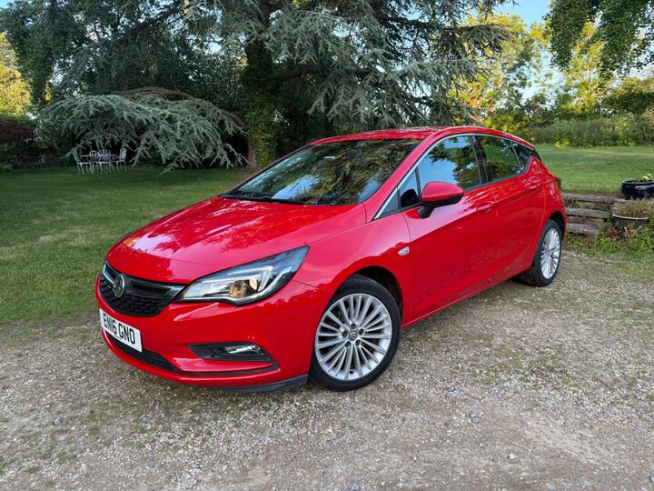 Vauxhall Astra 1.4i Turbo Elite Nav Auto Euro 6 (s/s) 5dr
