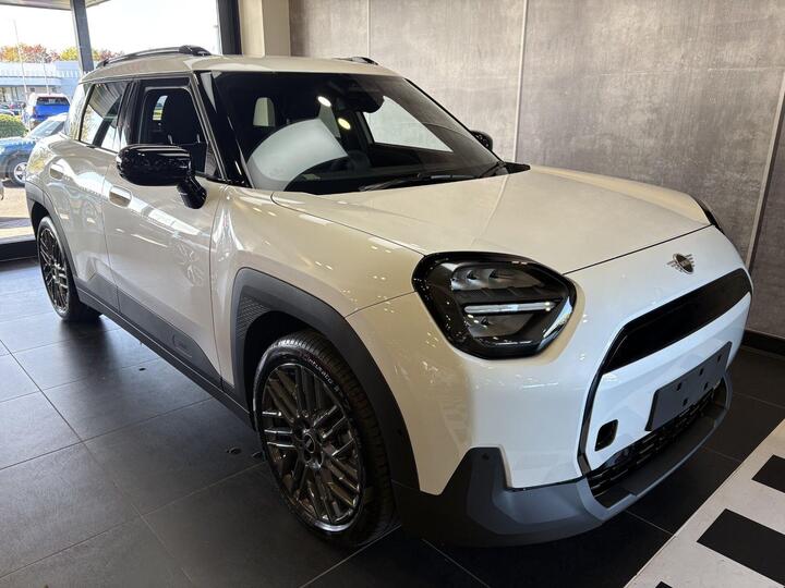 MINI Aceman E 42.5kWh Monochrome Auto 5dr