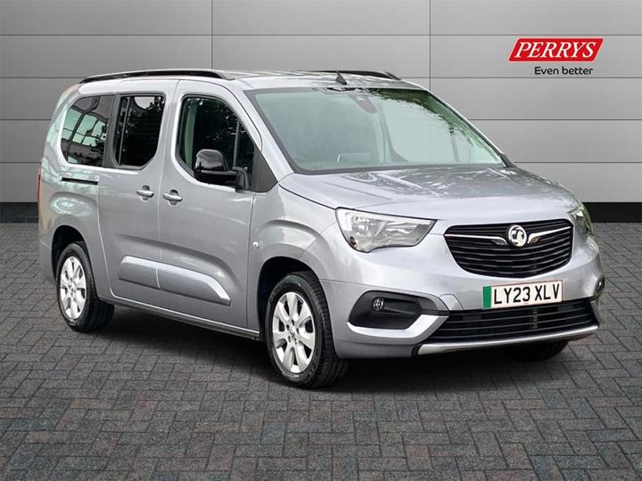 Vauxhall Combo-life 50kWh Ultimate XL MPV Auto 5dr (7 Seat 7.4kW Charger)