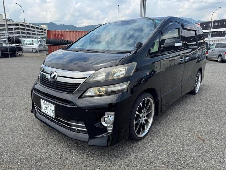 Toyota Vellfire 2.4Z GOLDEN EYES 62000 BIMTA CERT