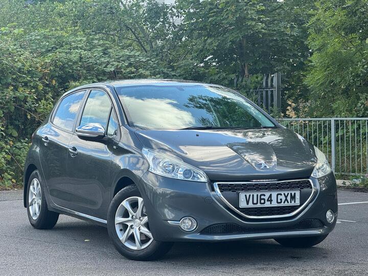 Peugeot 208 1.2 VTi PureTech Style Euro 5 5dr